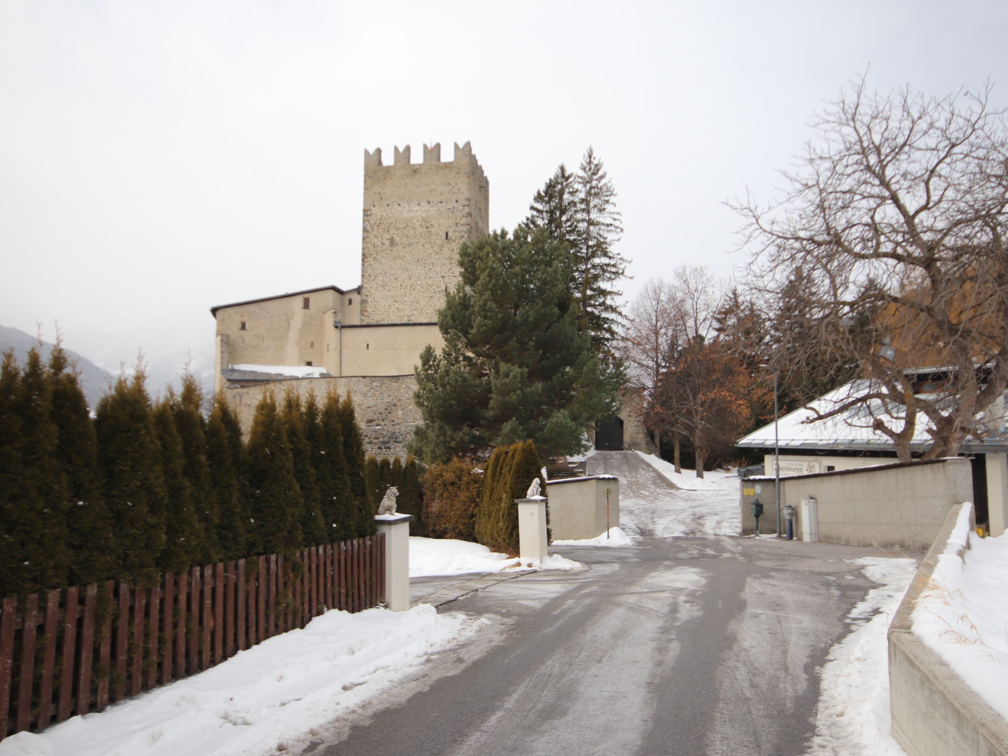 Burg Biedenegg, Sigwein-Outside