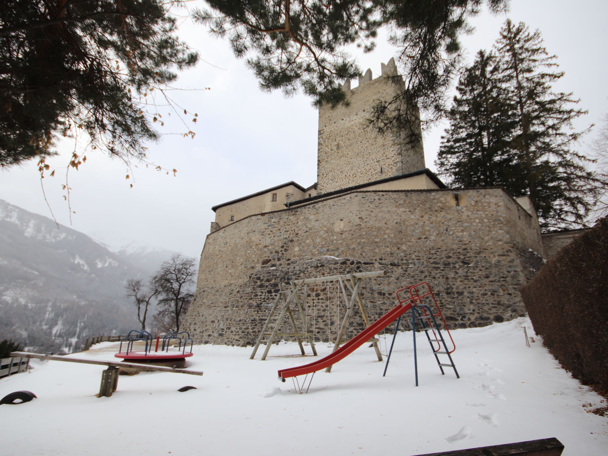 Burg Biedenegg, Sigwein-Outside