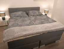 Modern appartement met terras en uitzicht op de bergen bij Fliess - thumbnail 4