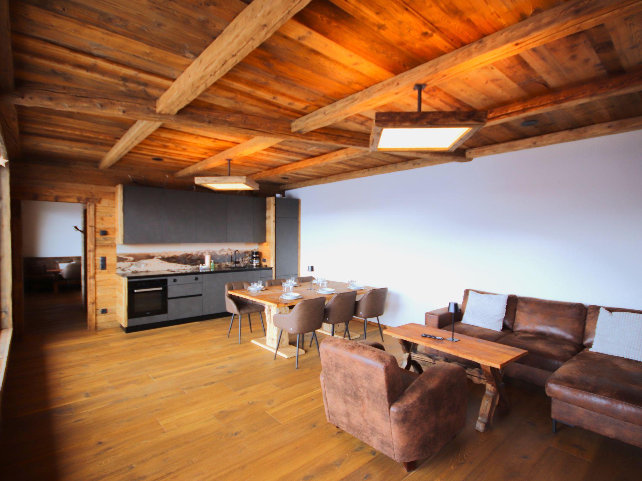 Chalet Ebenholz-Binnen