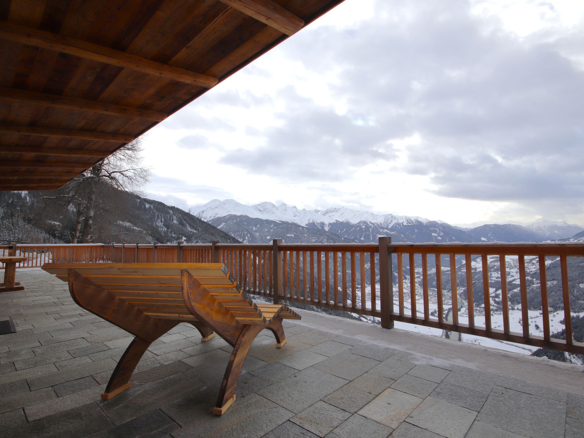 Chalet Ebenholz-Buiten