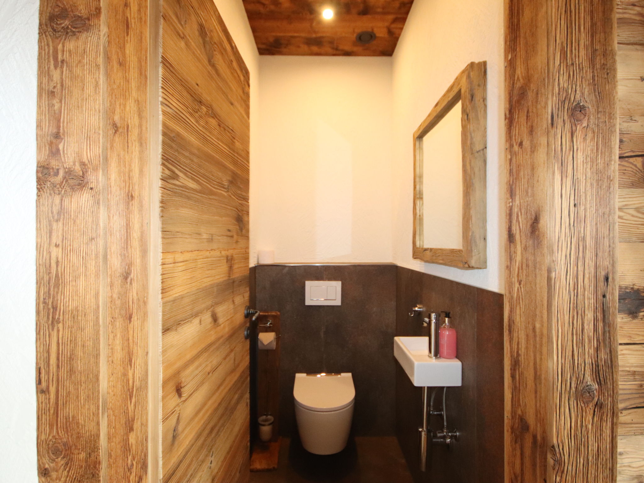 Chalet Ebenholz-Binnen