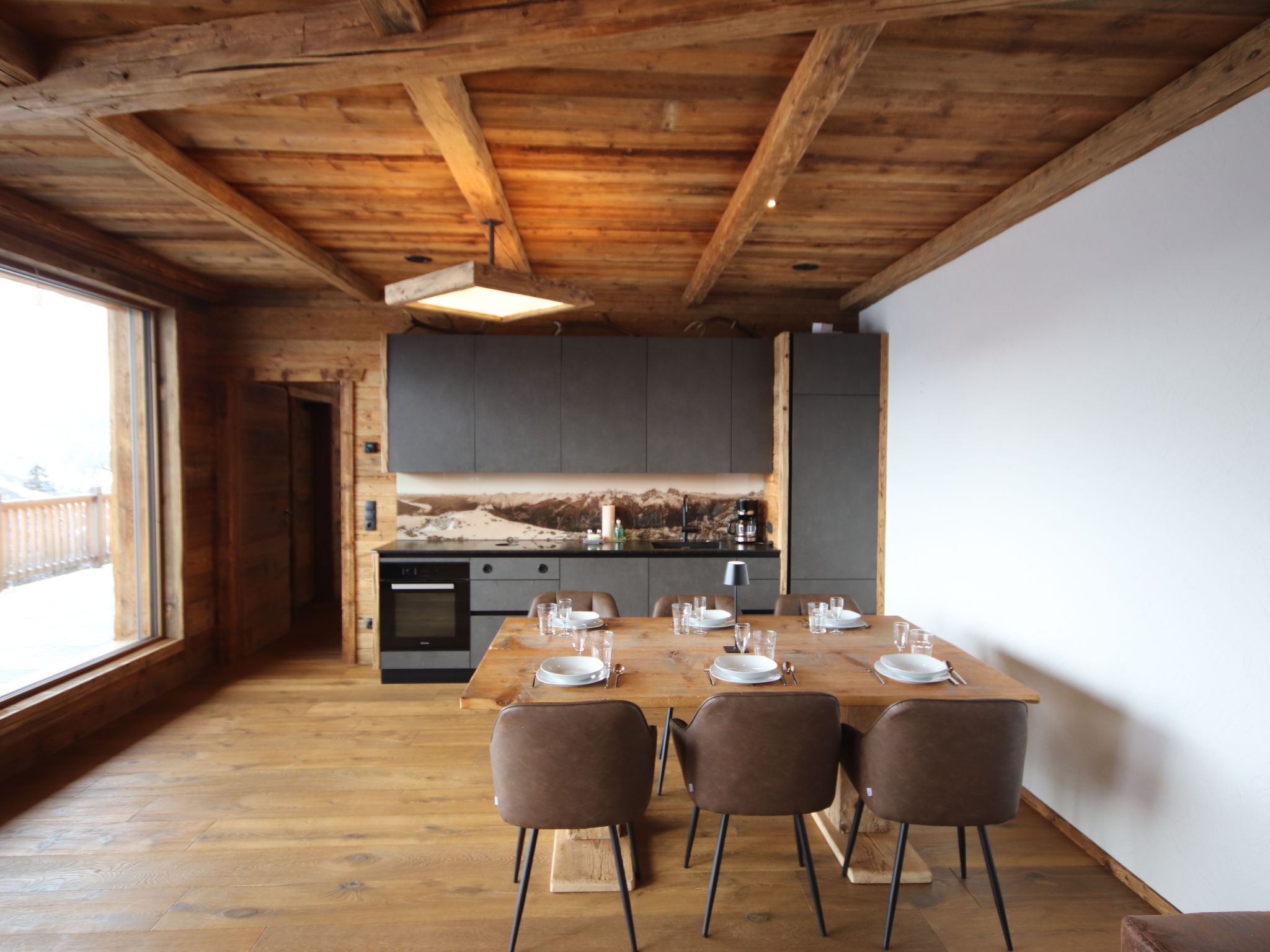 Chalet Ebenholz-Binnen