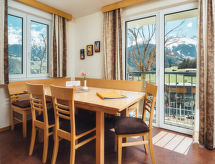 Rustiek appartement in Ladis, 100m van de skipiste en vlakbij het meer - thumbnail 2