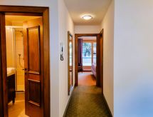 Apartment Rätia III