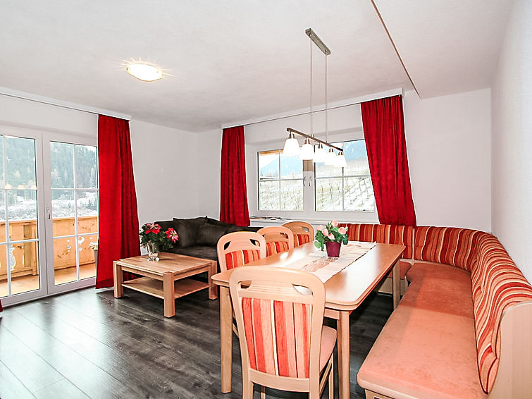 Search and Stay destination Quadratsch, Tirol - Austria from AU$ 333. Pfeifer