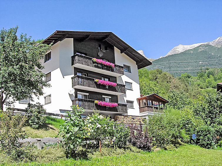 Bergzicht en ruimte in appartement Haslwanter in Pians in Pians