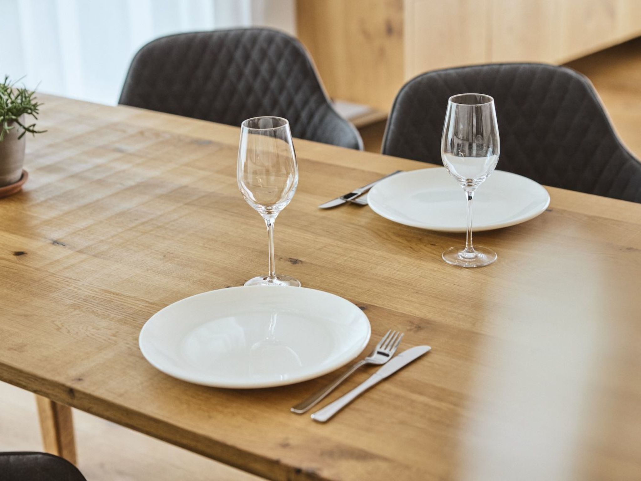 Stillvolle Luxus Wohnung in der Residenz Silvretta-Image-tags.info