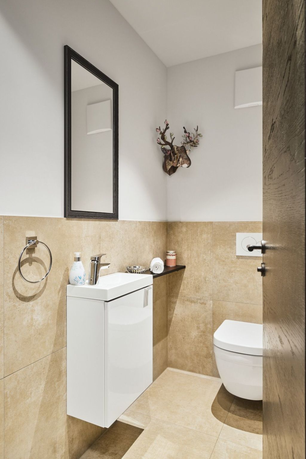 Stillvolle Luxus Wohnung in der Residenz Silvretta-Image-tags.info