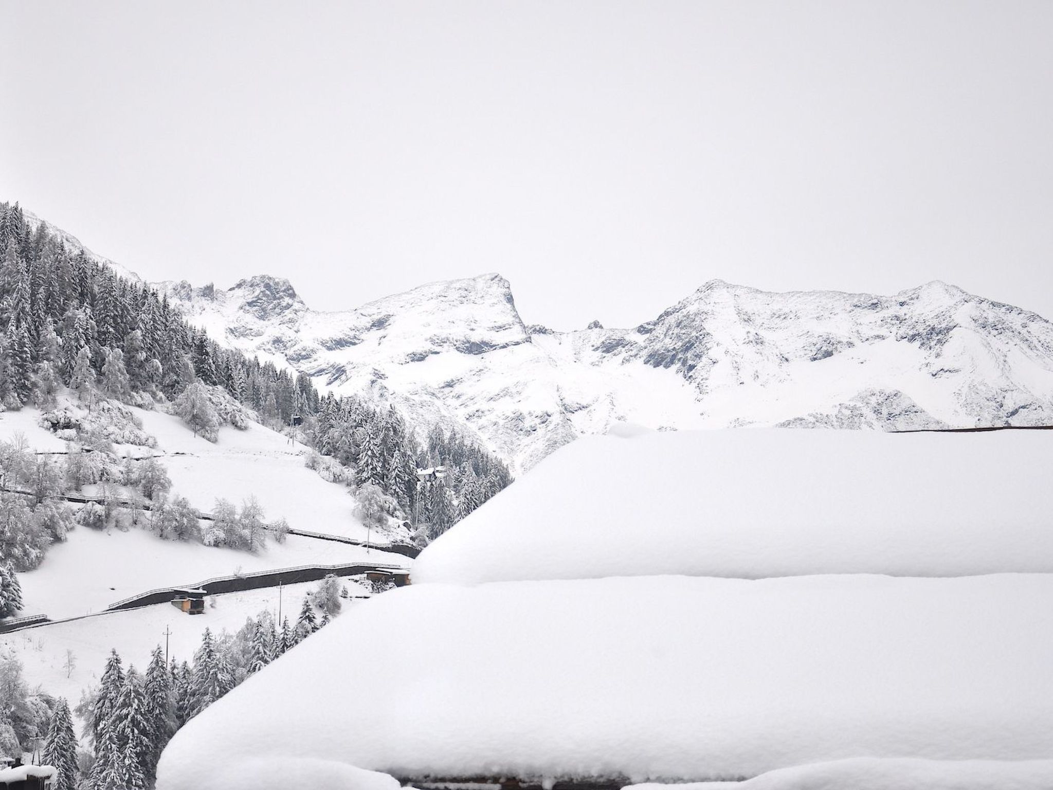 Stillvolle Luxus Wohnung in der Residenz Silvretta-Image-tags.info