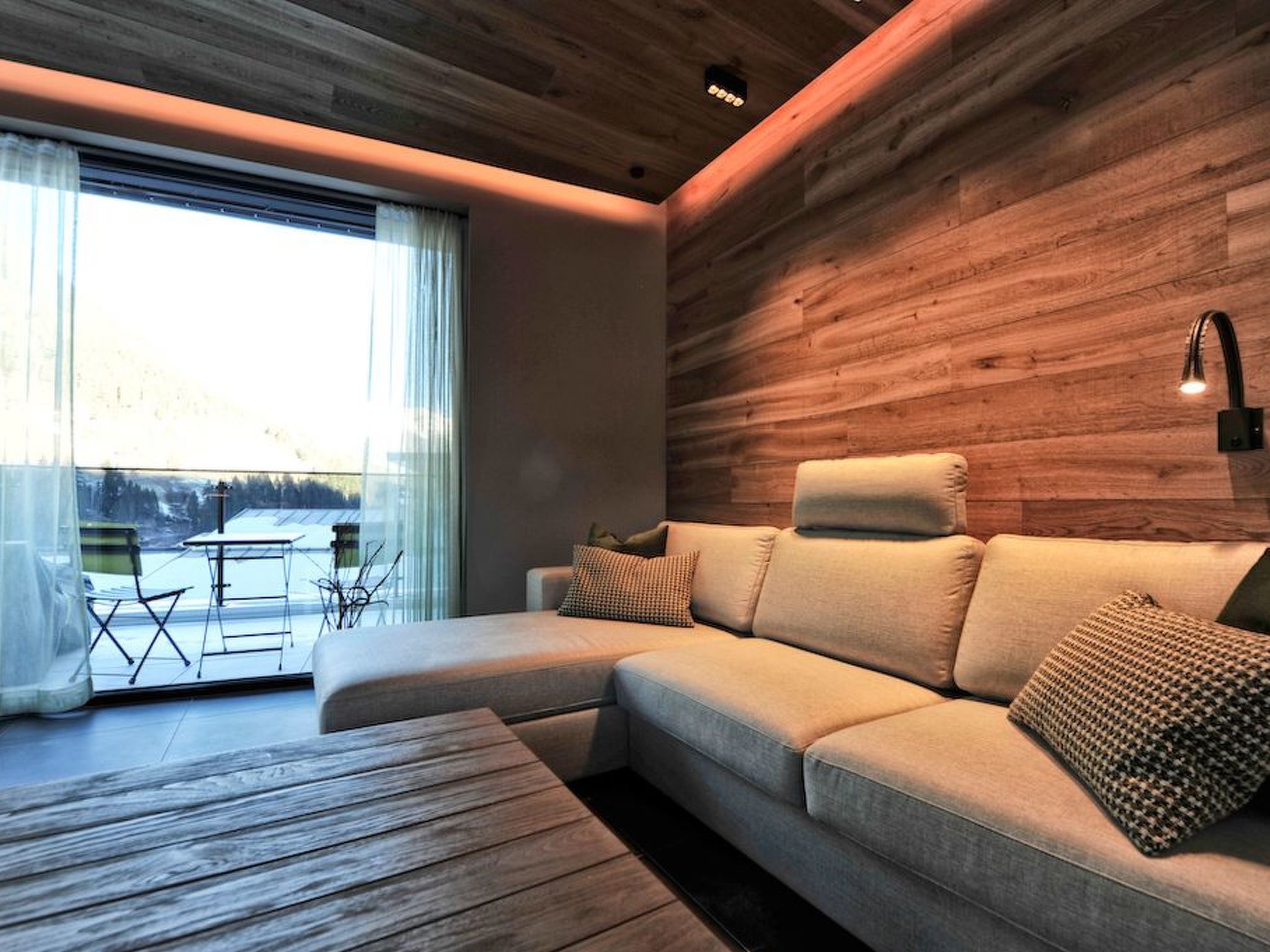 Alpiner Glam Penthouse - Trendy - Cosy - Comfy-Image-tags.info