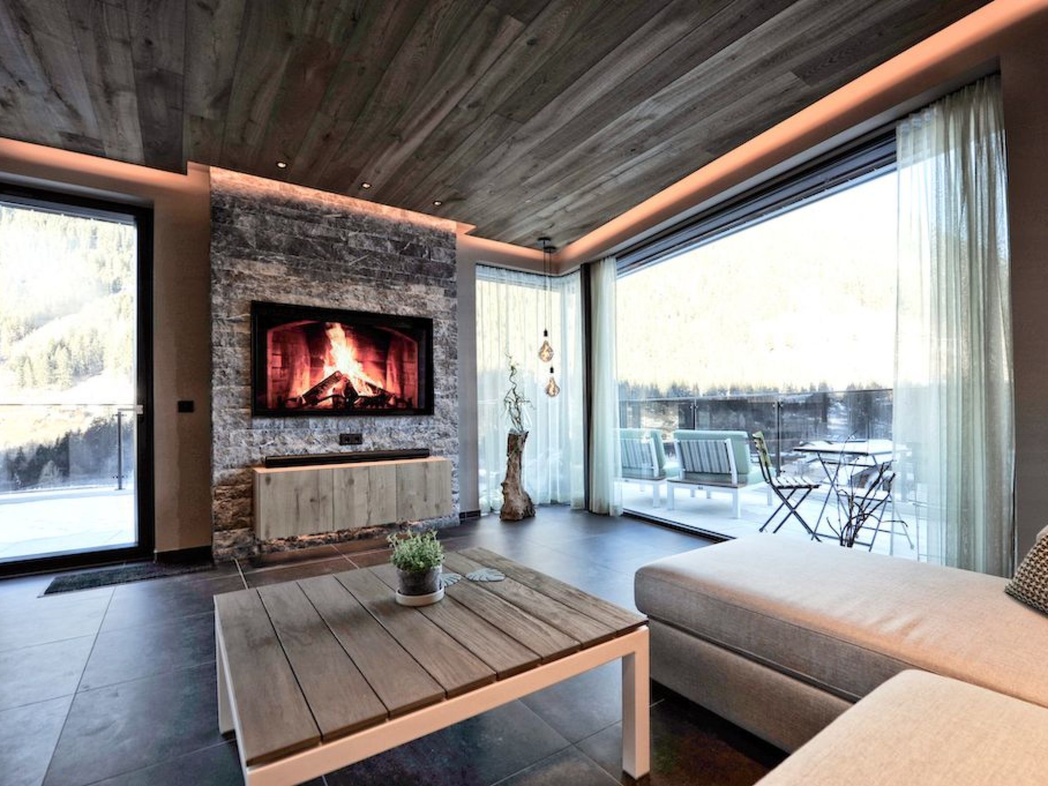 Alpiner Glam Penthouse - Trendy - Cosy - Comfy-Image-tags.info