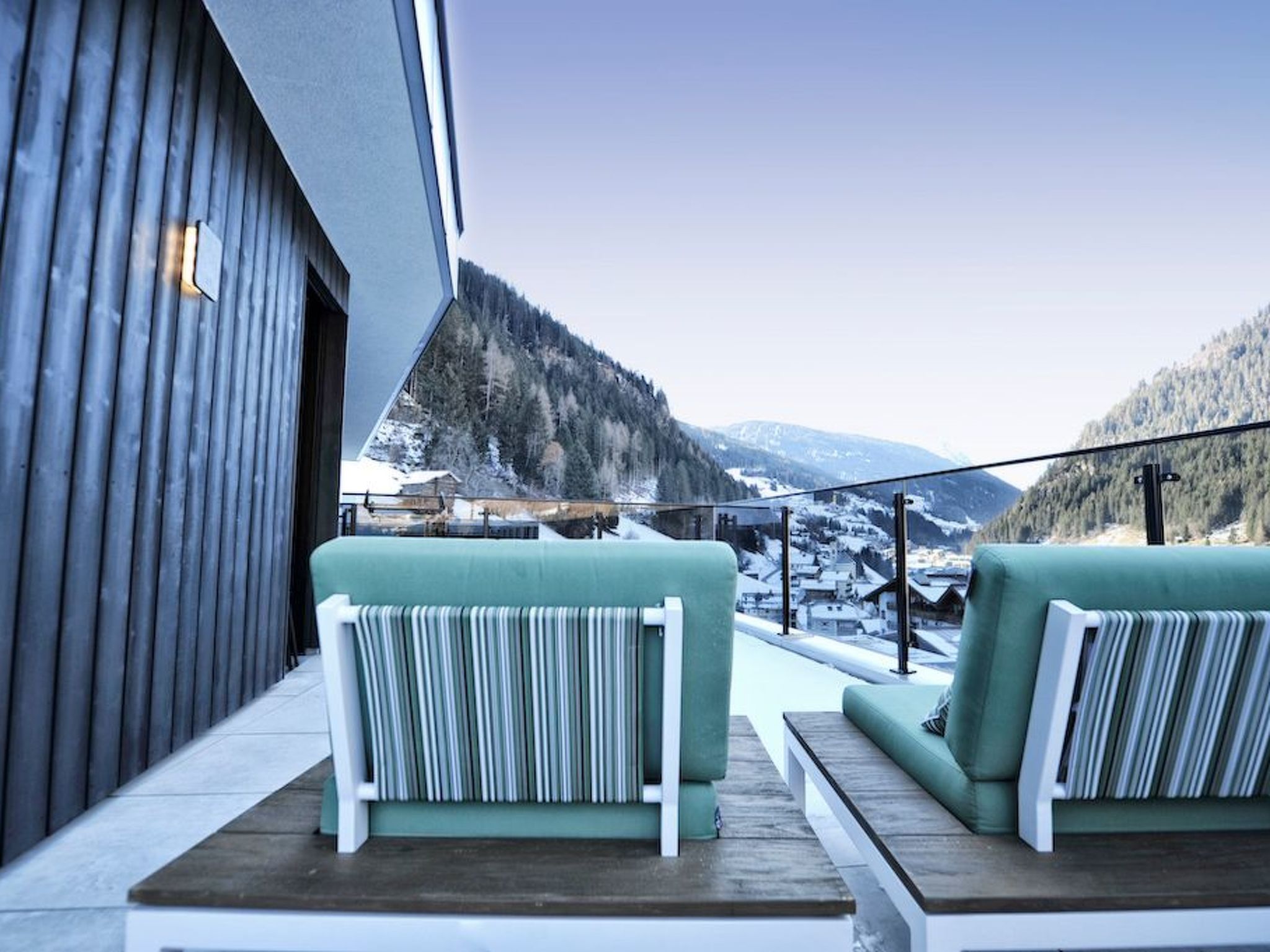 Alpiner Glam Penthouse - Trendy - Cosy - Comfy-Image-tags.info