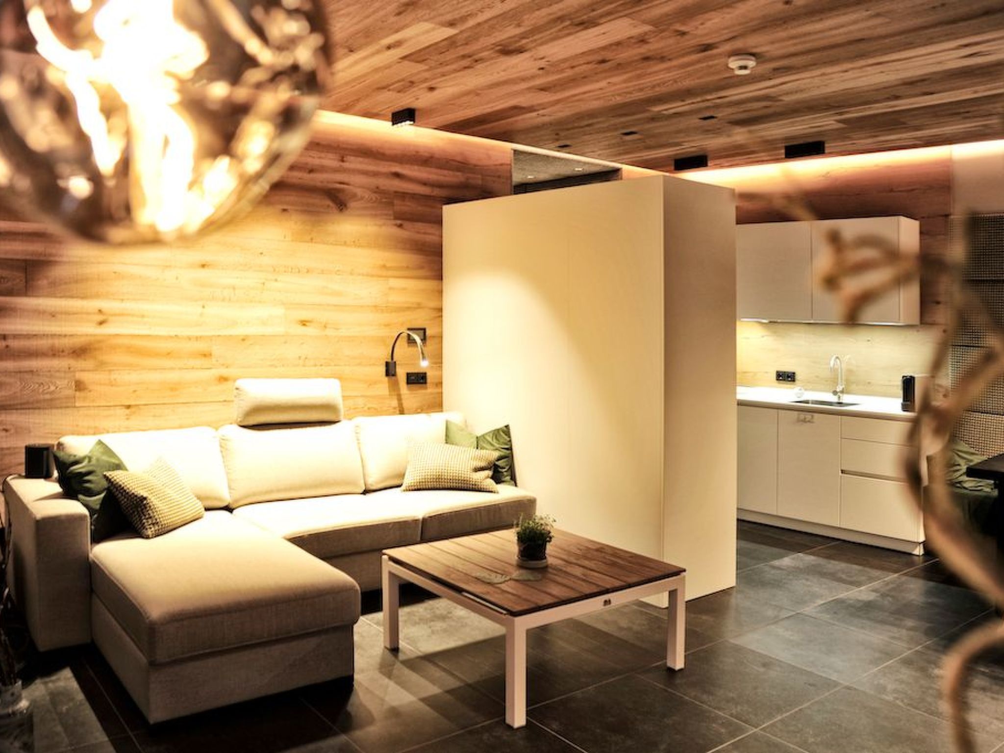 Alpiner Glam Penthouse - Trendy - Cosy - Comfy-Image-tags.info