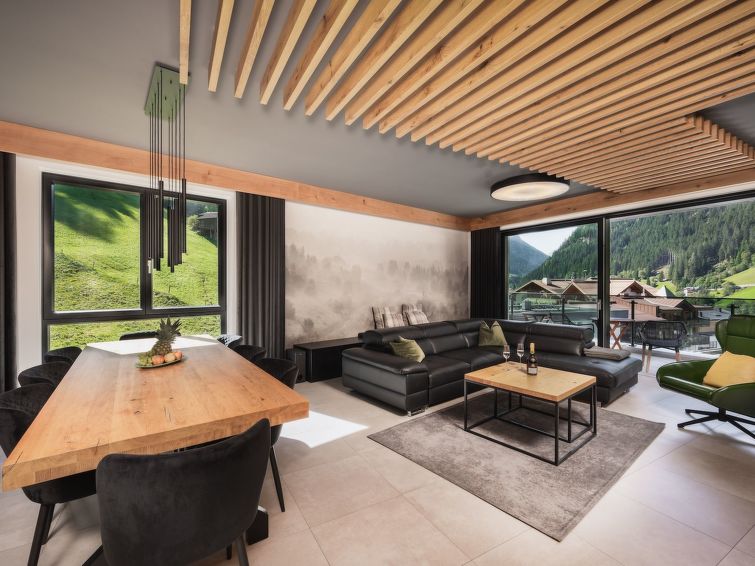 Op 400 m van het meer: Luxe appartement in See voor 6 personen in See