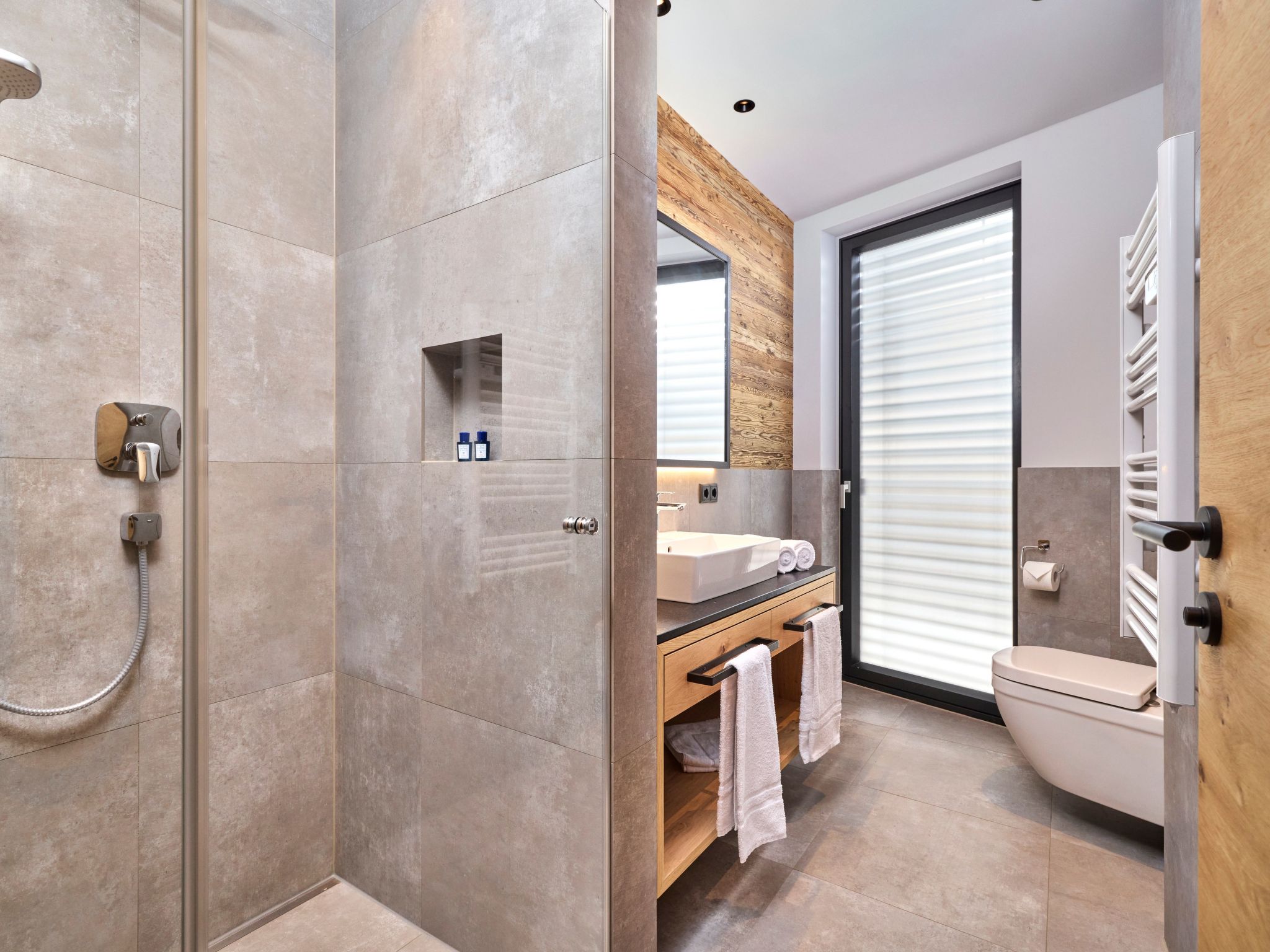 Das luxuriöse Chalet-Apartment-Image-tags.info