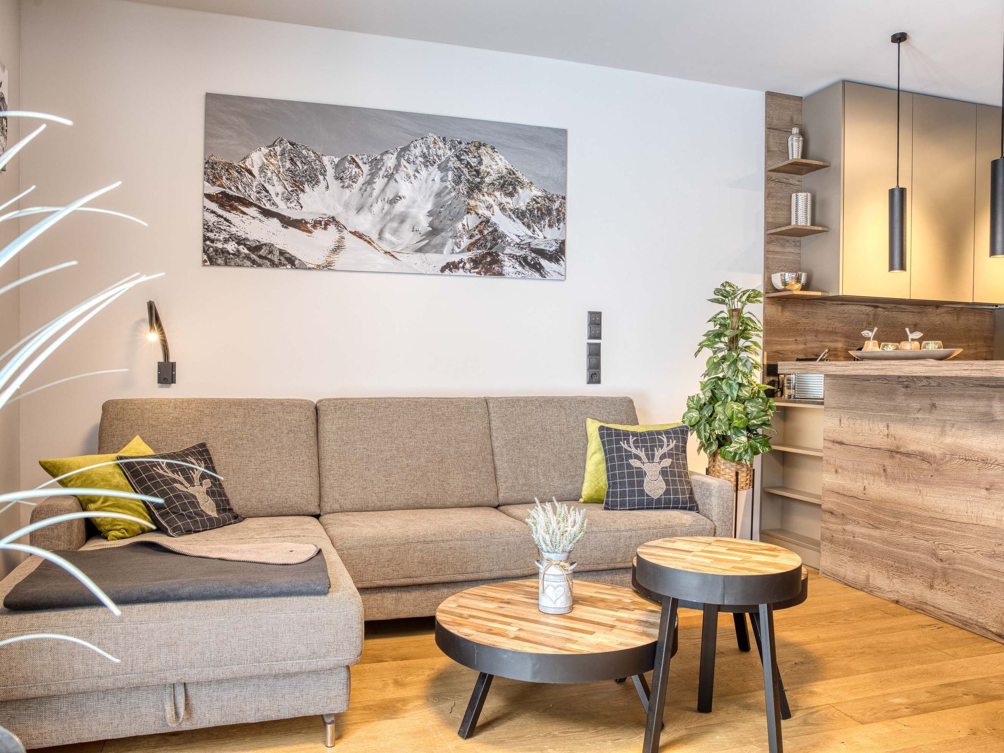 Exklusiv und elegantes Apartment in der Residenz-Image-tags.info