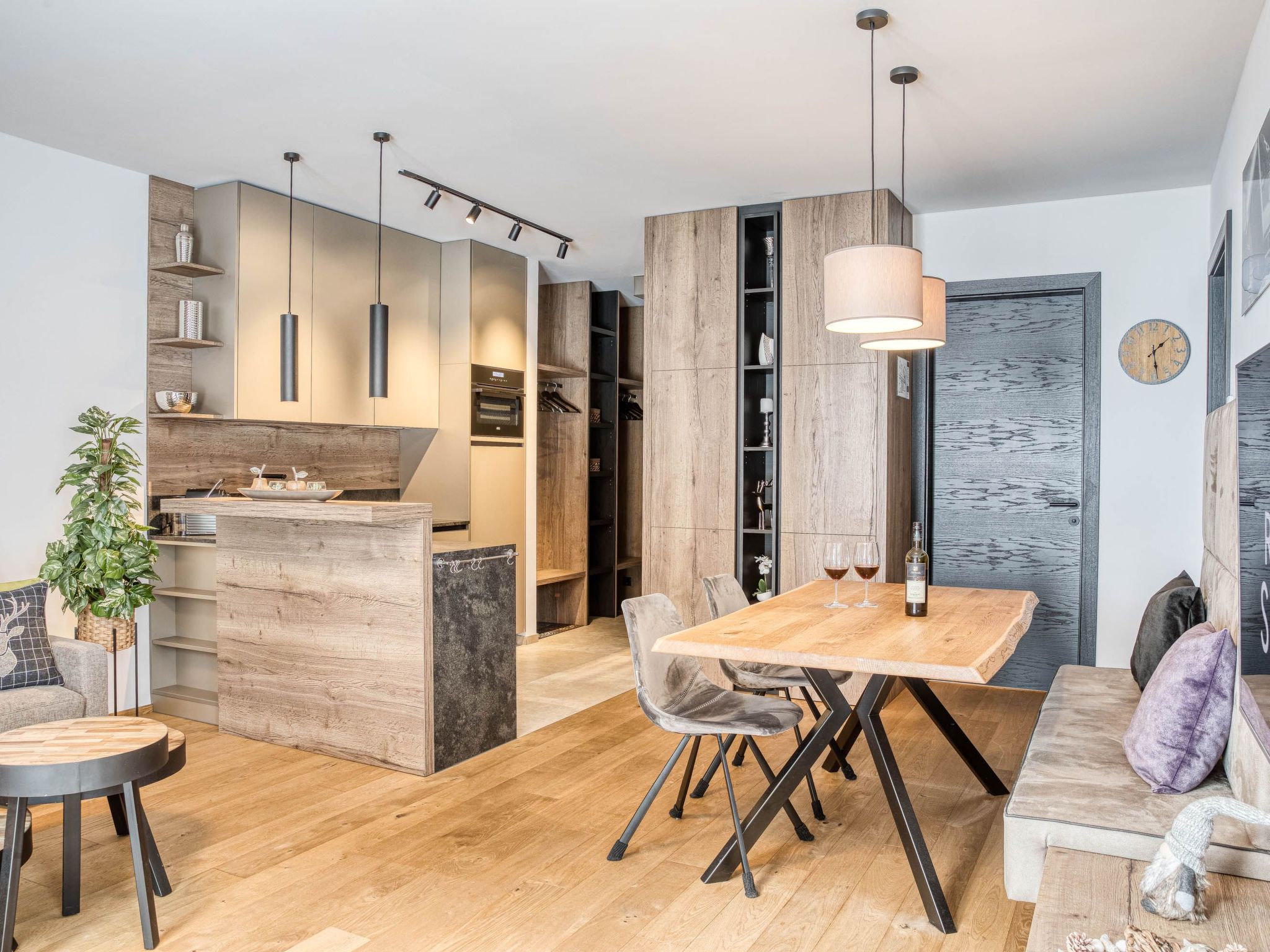 Exklusiv und elegantes Apartment in der Residenz-Image-tags.info