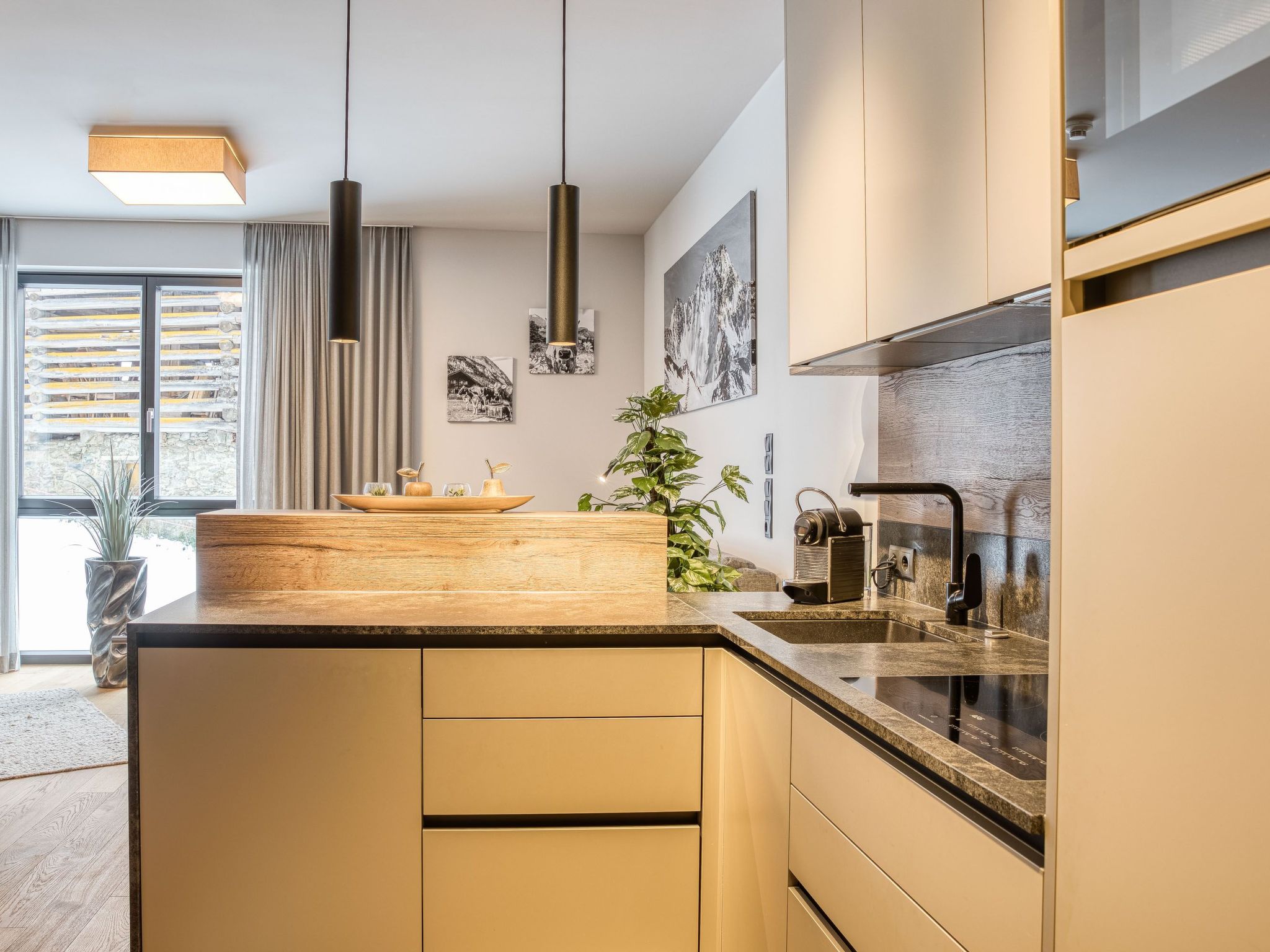 Exklusiv und elegantes Apartment in der Residenz-Image-tags.info