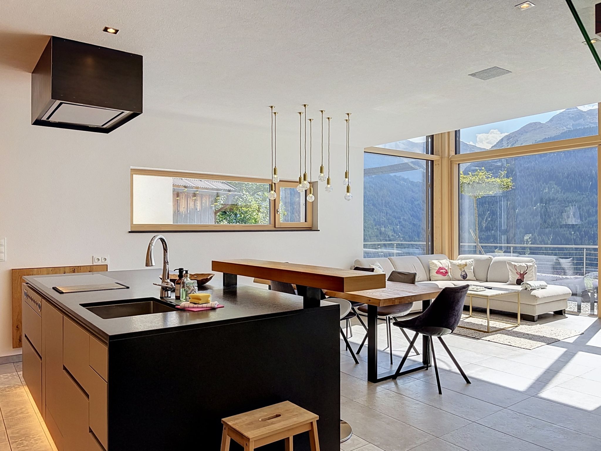 Photo of Skyline Retreat