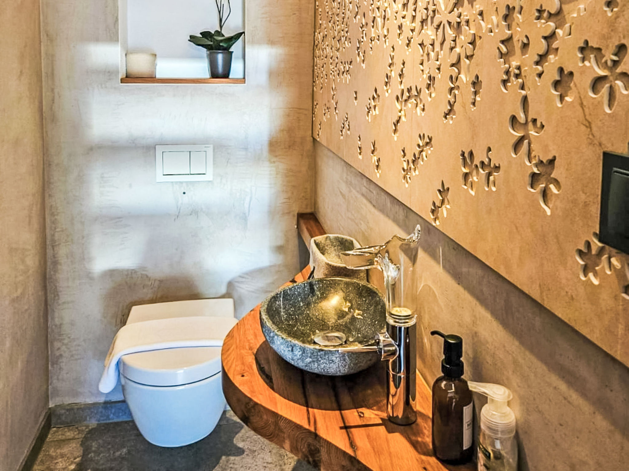 Photo of Skyline Retreat