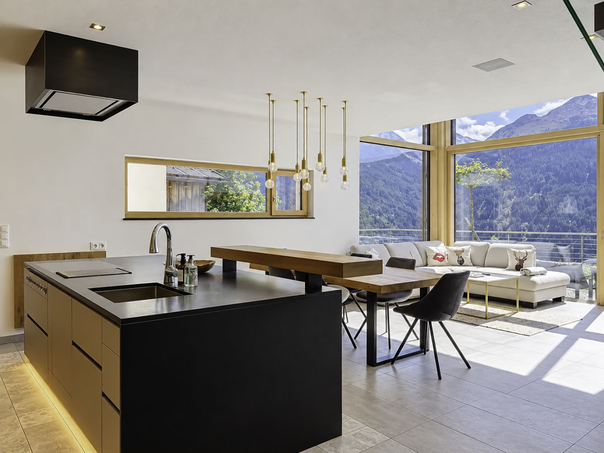 Skyline Retreat - Binnen
