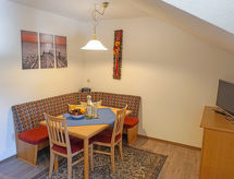 Apart 107 Wiesenhof