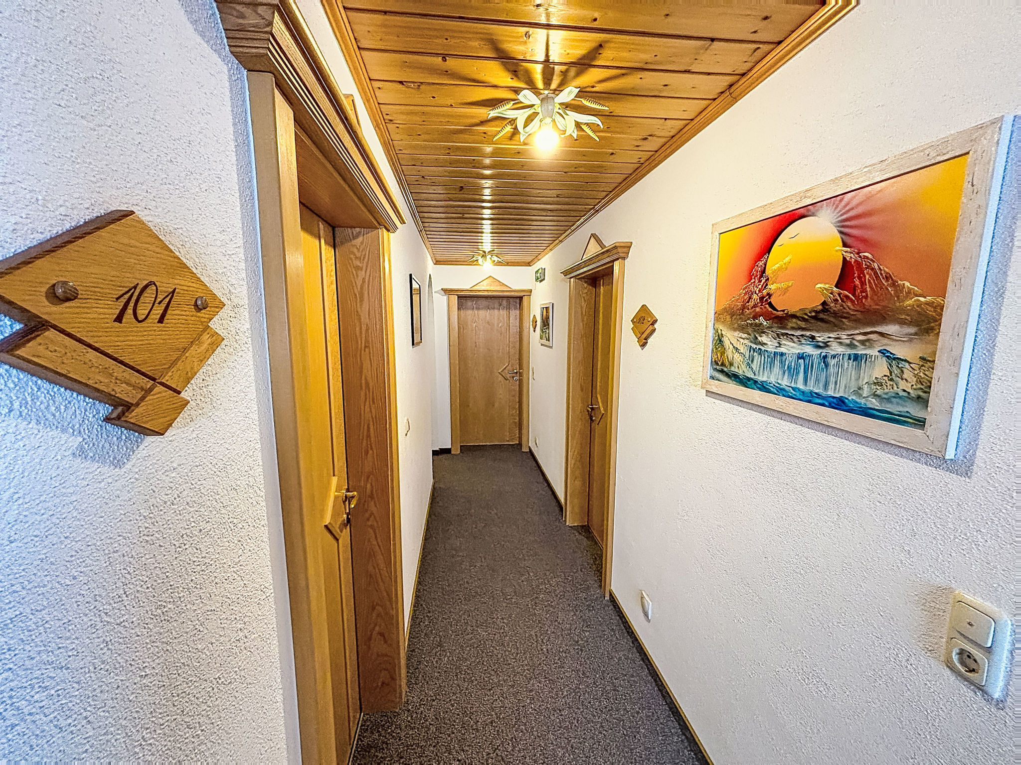 Wiesenhof - Inside
