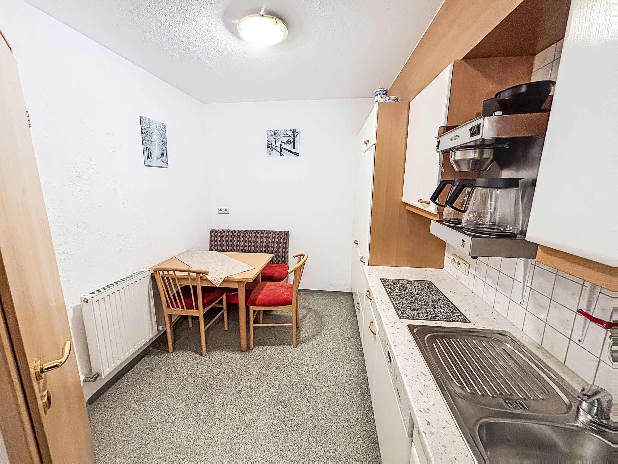 Wiesenhof - Inside