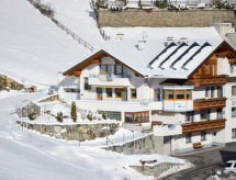 Apart Birgit (KPL176)