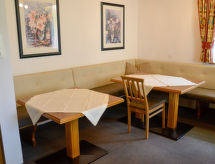 Ferienwohnung Alpenrose