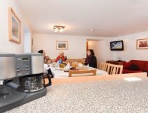 Apartment 101 Agnes