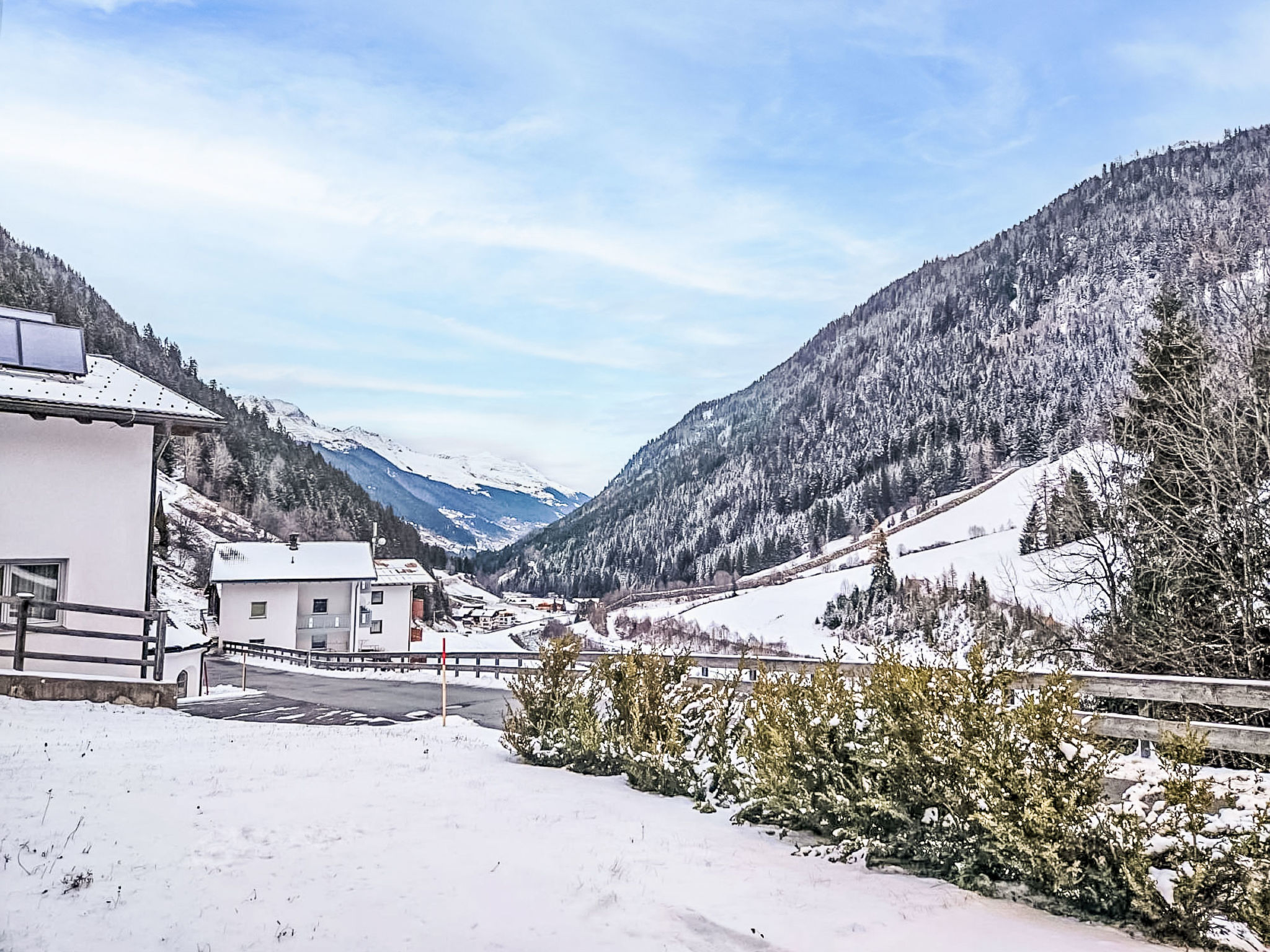 Christians Hamat-Buiten