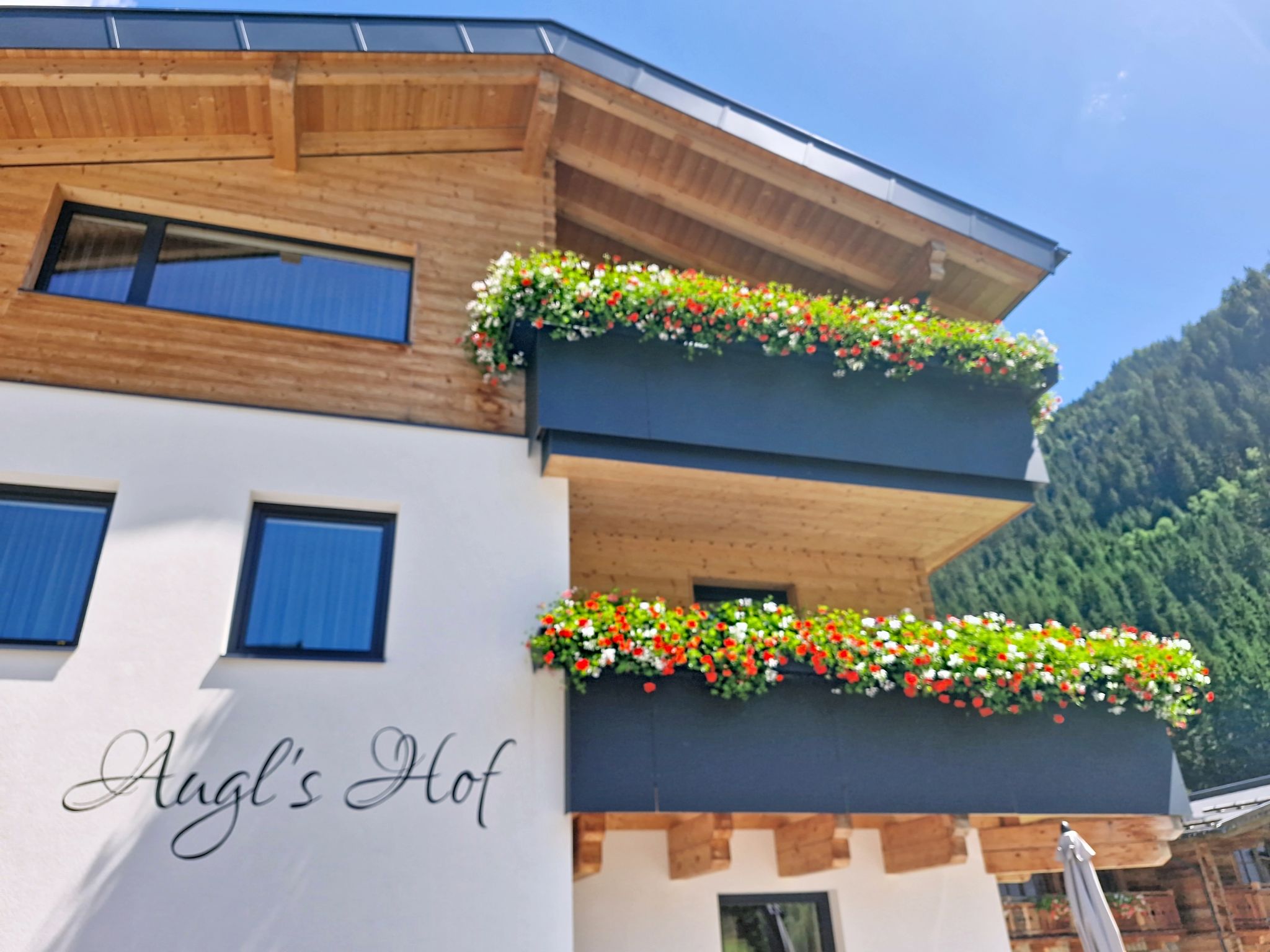 Augl´s Hof - Draußen