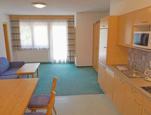 Rustiek appartement Diana nabij St. Anton am Arlberg met ontbijtoptie - thumbnail 3
