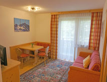 Knus appartement Diana in Pettneu am Arlberg, vlakbij skibus en centrum - thumbnail 3