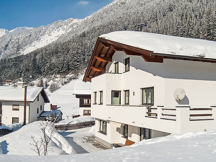 Апартаменты Michaela