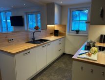 Chalet Barbara: 8-persoons vakantiehuis direct aan de skipiste in Bichlbach - thumbnail 4