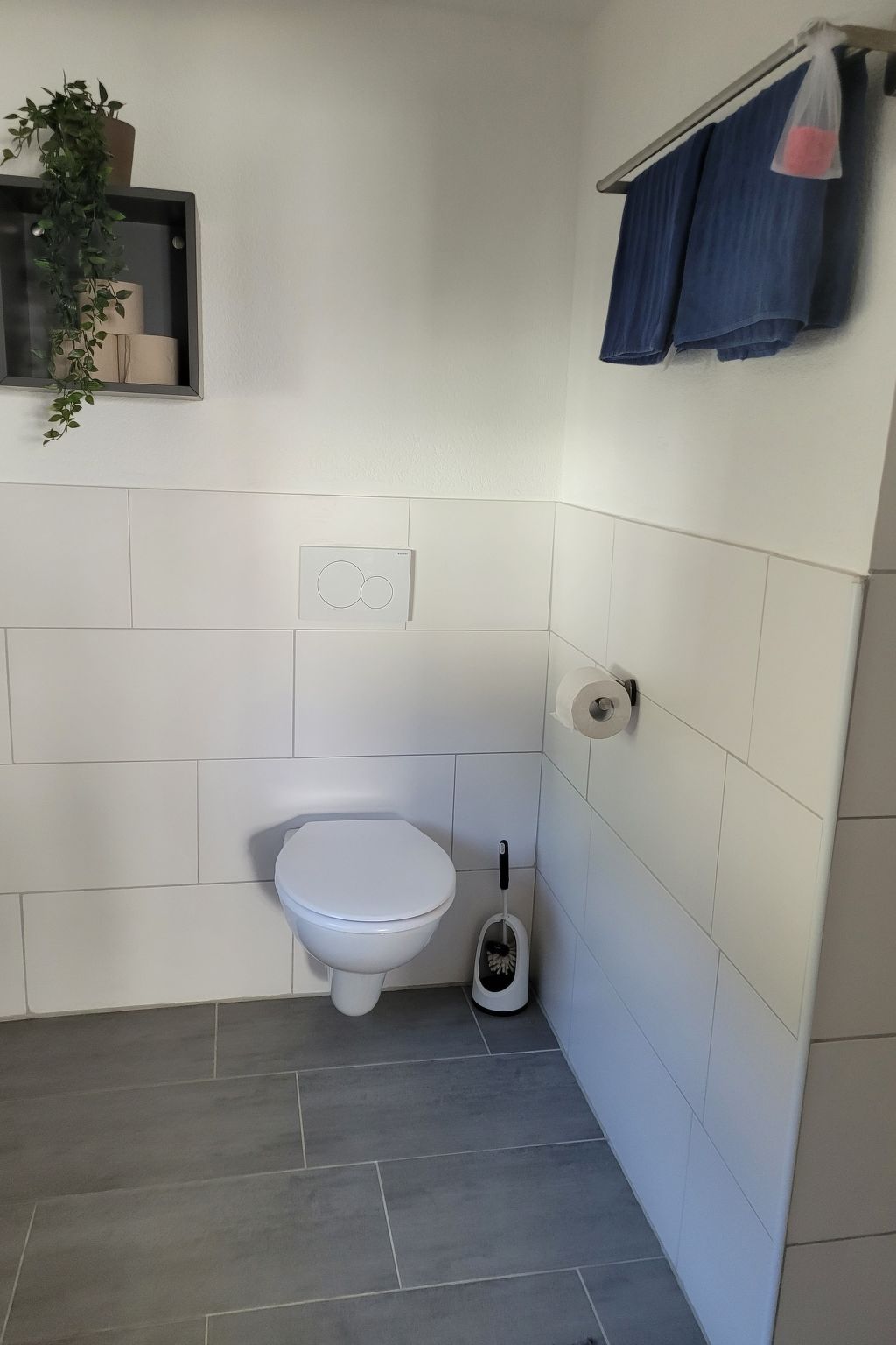 Bergwiese mit Balkon-Binnen