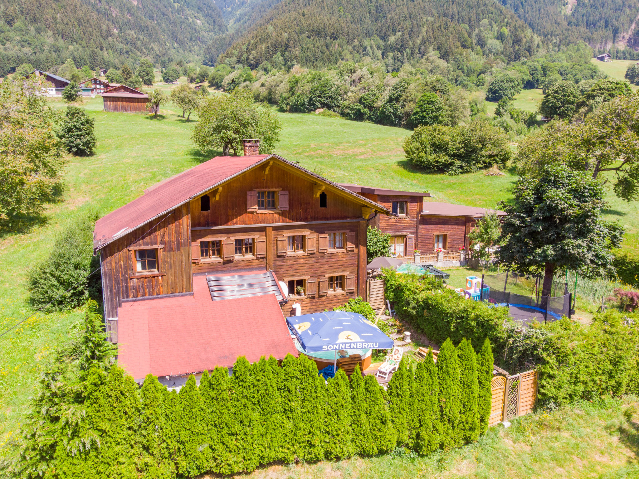 Ferienhaus mit umzäuntem Garten in Sankt Gallenkirch (Österreich) und 1 Hund erlaubt