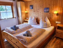 Rustiek appartement met tuin, dichtbij skilift en centrum - thumbnail 2
