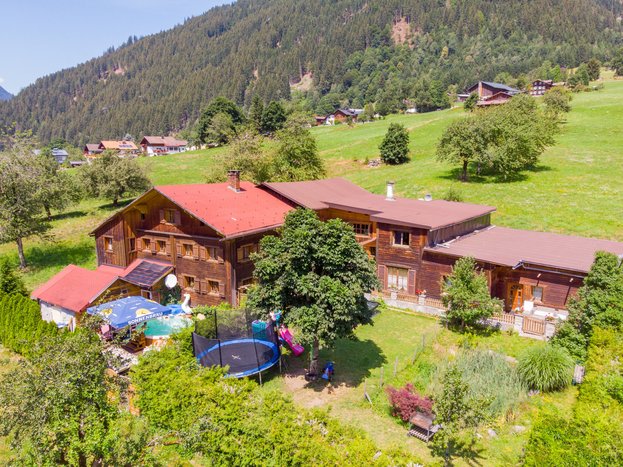 Ferienhaus mit umzäuntem Garten in Sankt Gallenkirch (Österreich) und 1 Hund erlaubt