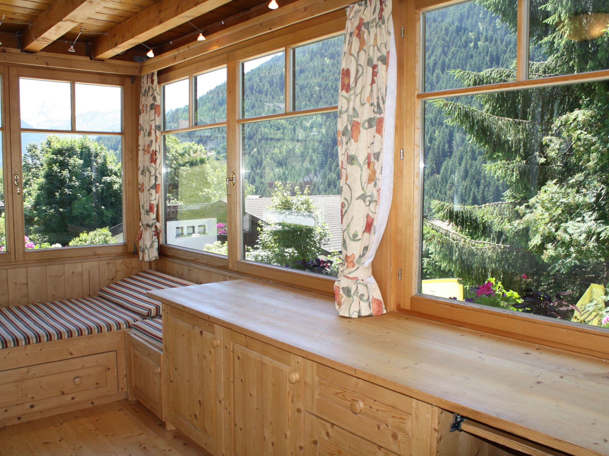 Ruhige Wohnung im Ortszentrum-Inside