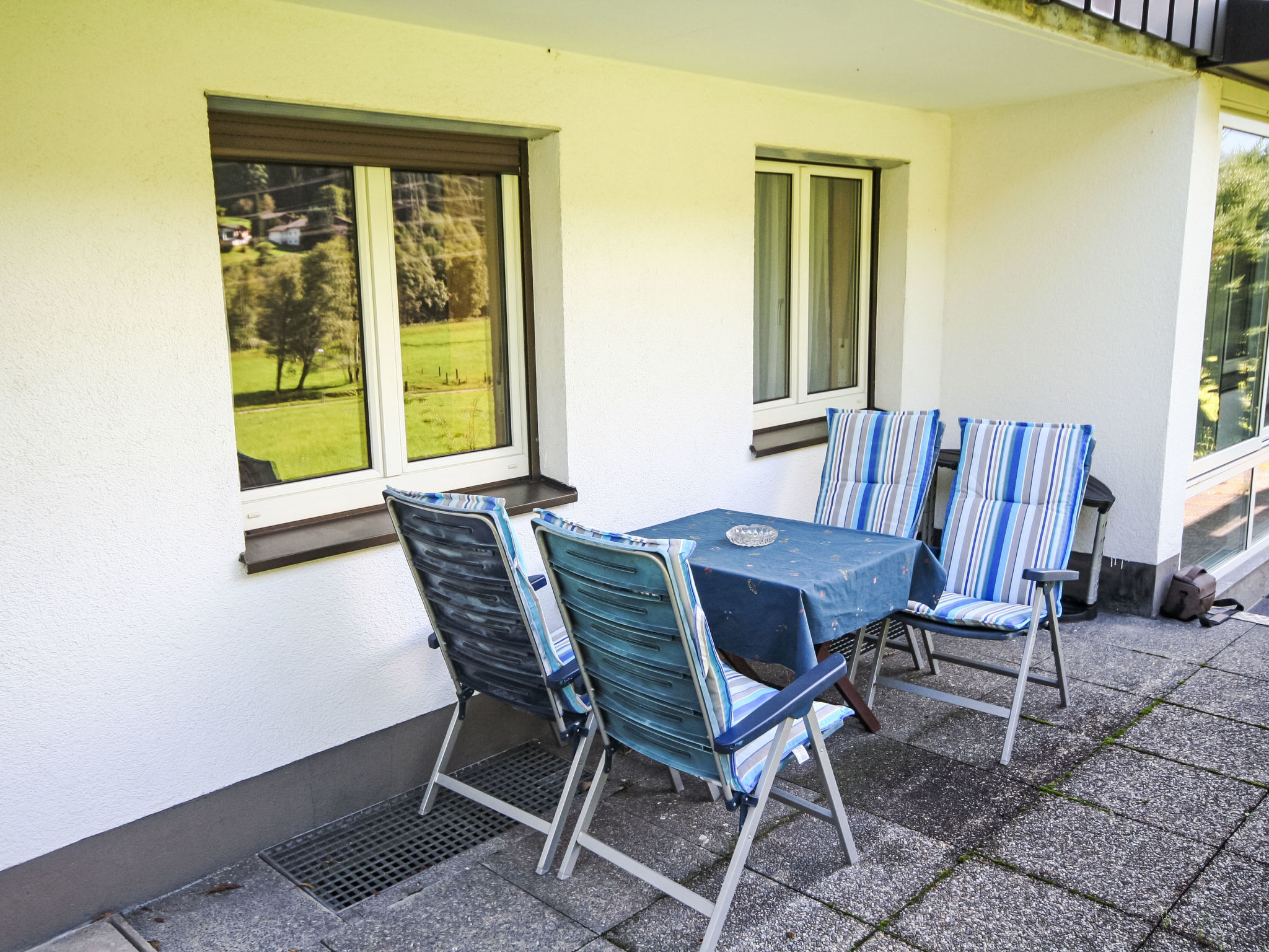 Apartment Kriasi-Buiten