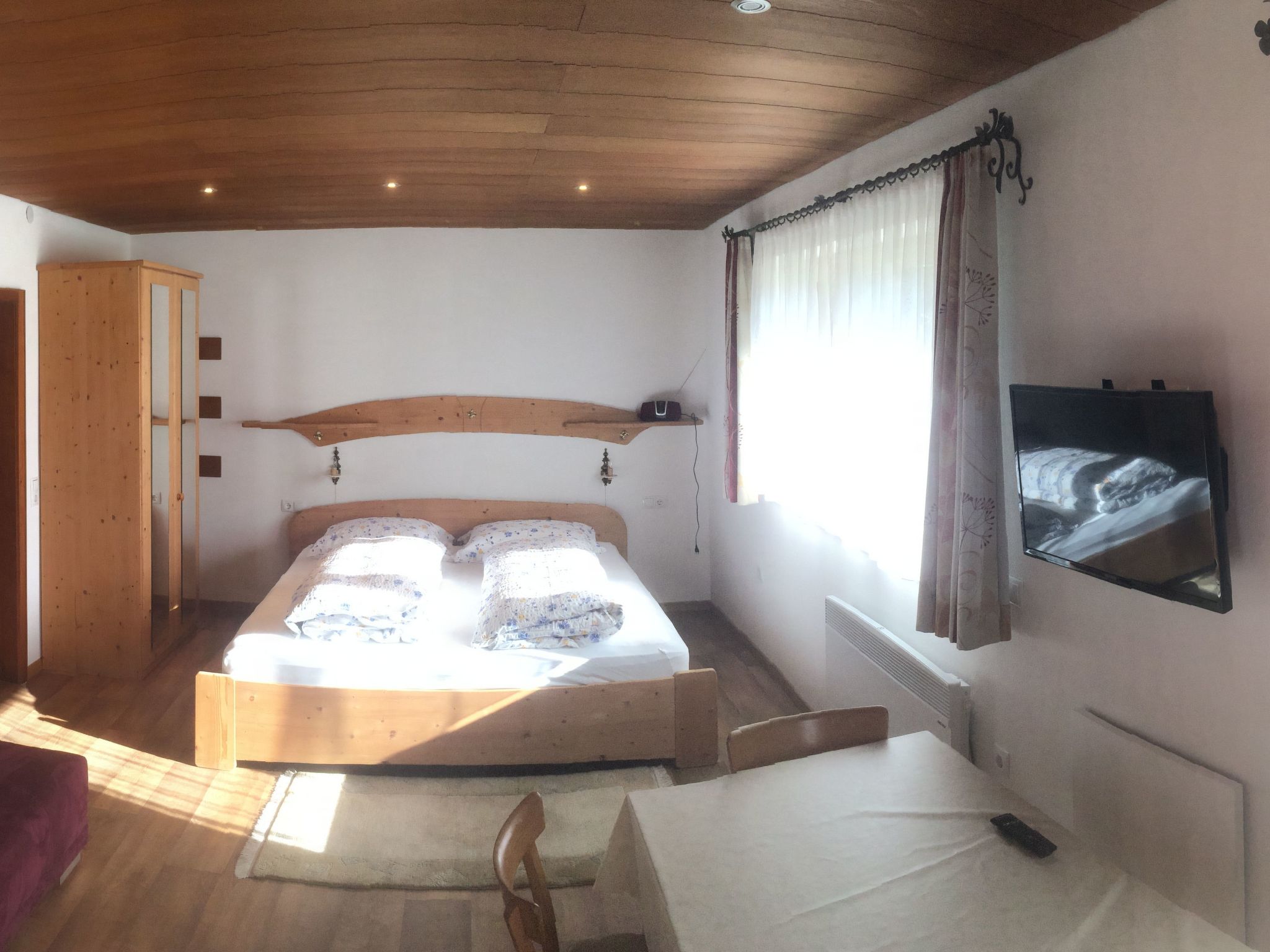 Für zwei Gäste-Binnen