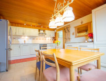 Ruim chalet met tuin en bergzicht in Egg, Vorarlberg - thumbnail 6