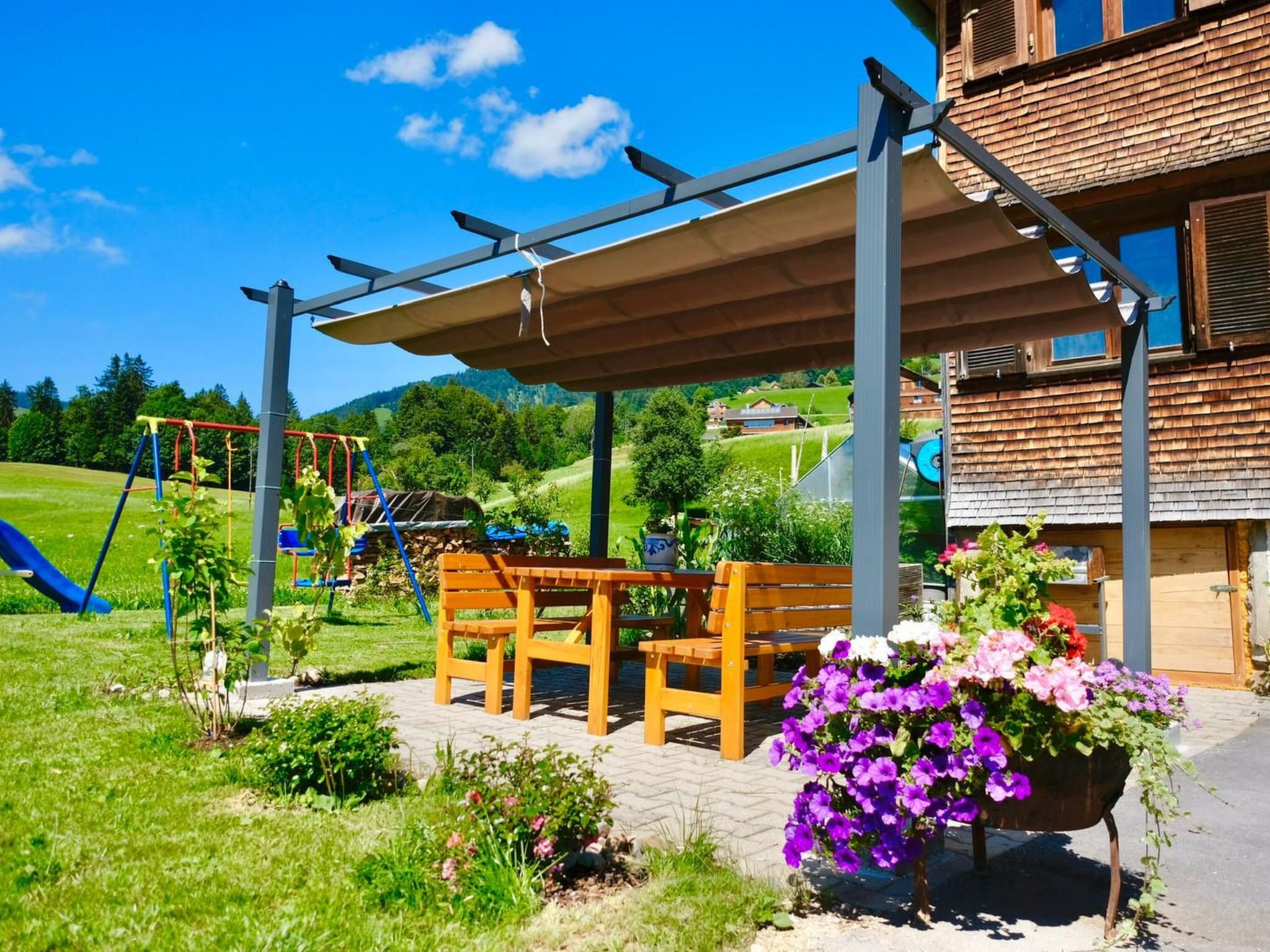 Neue Ferienwohnung in Schwarzenberg mit Garten und Grill-Image-tags.info