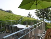 Friesenhof Blank: Vrijstaand vakantiehuis met panoramisch uitzicht in Vorarlberg - thumbnail 2