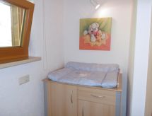Friesenhof Blank: Vrijstaand vakantiehuis met panoramisch uitzicht in Vorarlberg - thumbnail 5