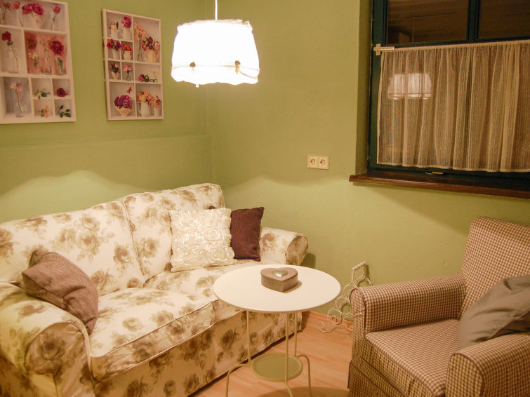 Search and Stay destination Mörbisch am See, Burgenland - Austria from AU$ 121. Hofgasse